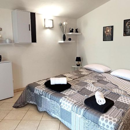 Apartman Dora Пула Экстерьер фото