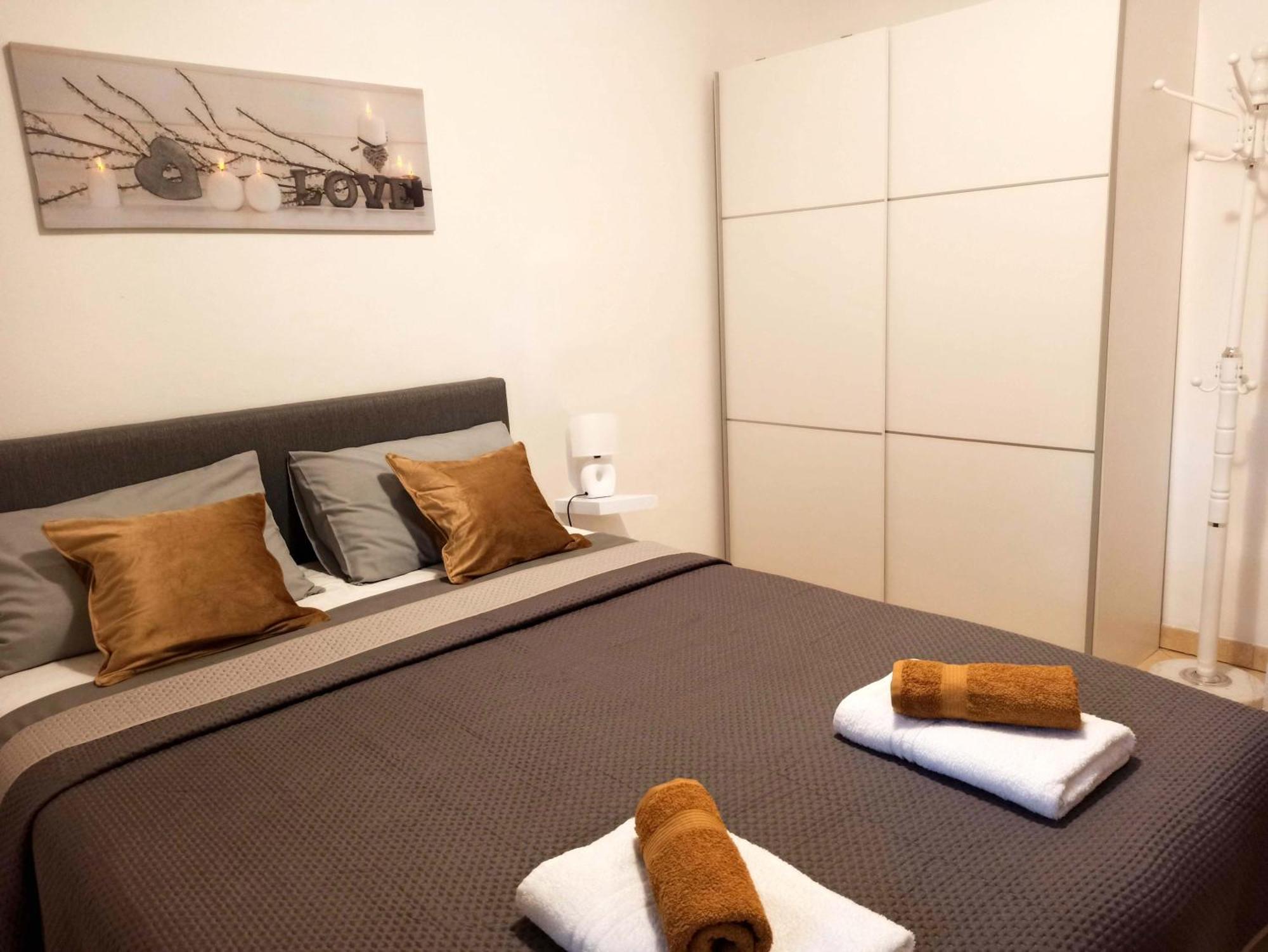 Apartman Dora Пула Экстерьер фото